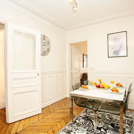 Bnbnova - Notre-dame - 1br With Balcony *
