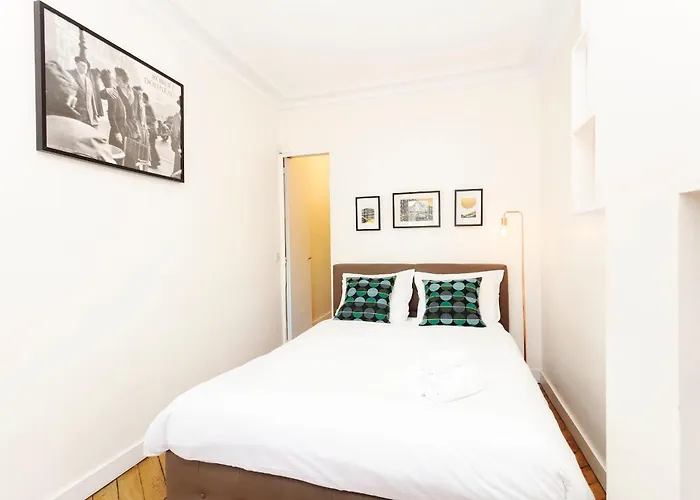 Bnbnova - Notre-dame - 1br With Balcony 아파트